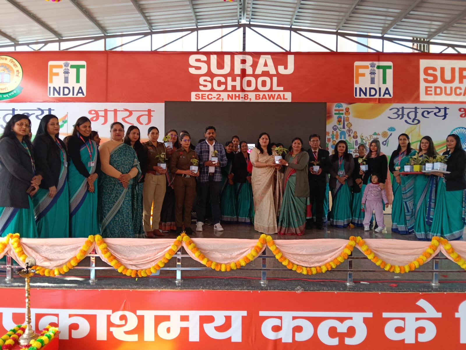 The district police organised Police Pathshaala at Suraj School, Bawal to make the students aware about cyber crime, crime against women/children, dial 112 and Durga Shakti App.