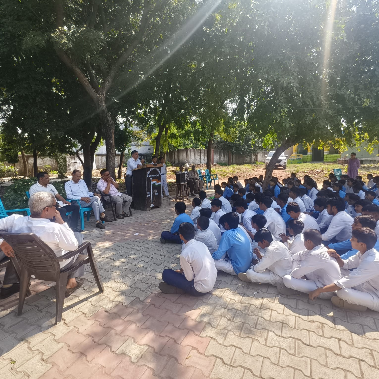 जिला पुलिस की नशा मुक्त टीम ने गवर्नमेंट स्कूल गांव आशियाकी गोरावास का दौरा कर स्टूडेंट्स/आमजन को नशे के दुष्प्रभाव एवं बचाव बारे किया जागरूक।
