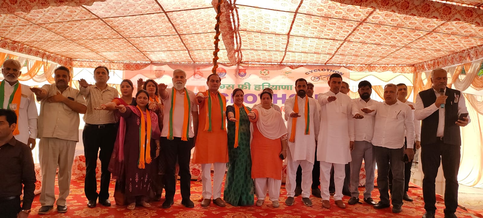 नशा मुक्ति की अलख जगाने गुरुग्राम पहुँची साईकिल रैली